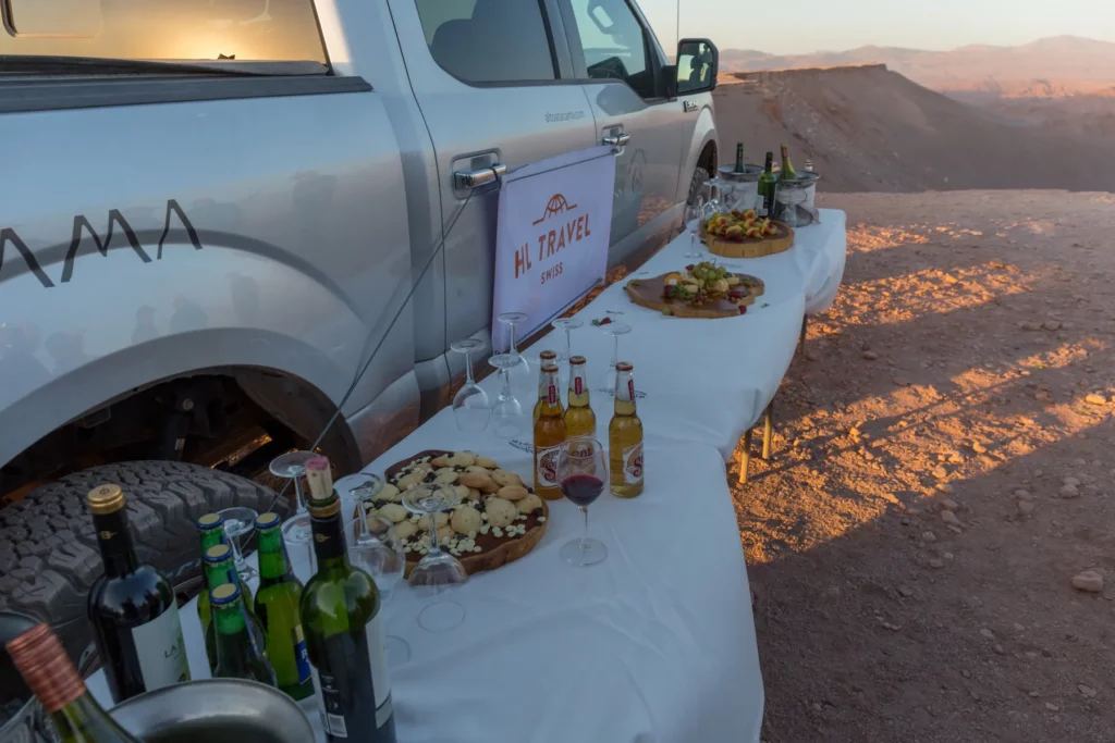 Buffet in der Atacama-Wüste